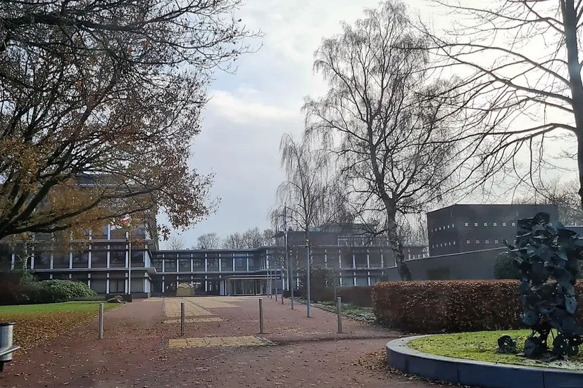 provinciehuis gebouw