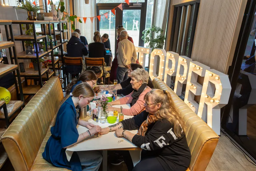 241107162123 dag vd mantelzorg cb8b4304 verbeterd nr