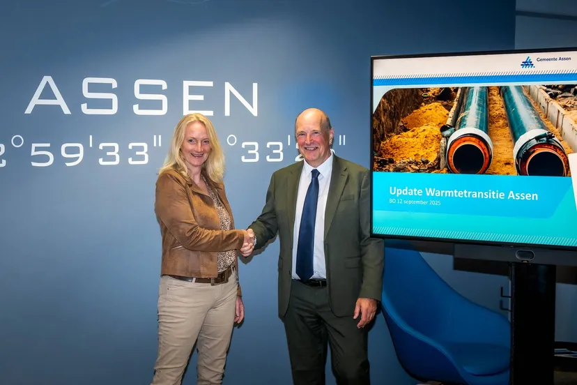 MJJ-20250912-Ondertekening-8