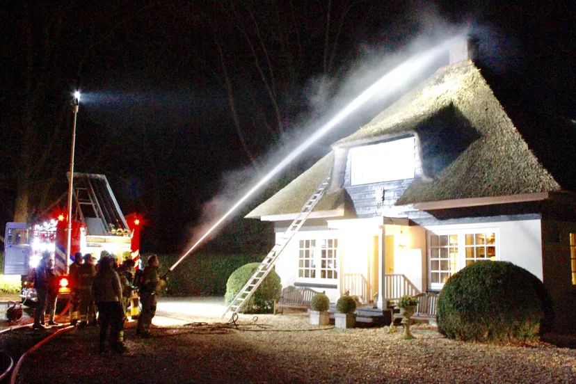 19030593 36296 newsunited