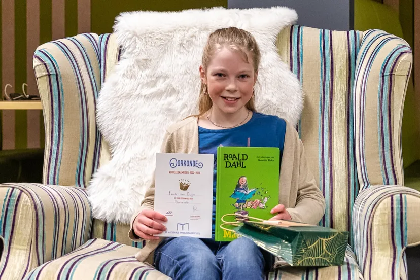 20230213 femke winnaar bb nationale voorleeswedstrijd sm 5 fotorgraaf zoya boonstra 1