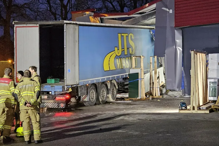 20231214081152 scaled