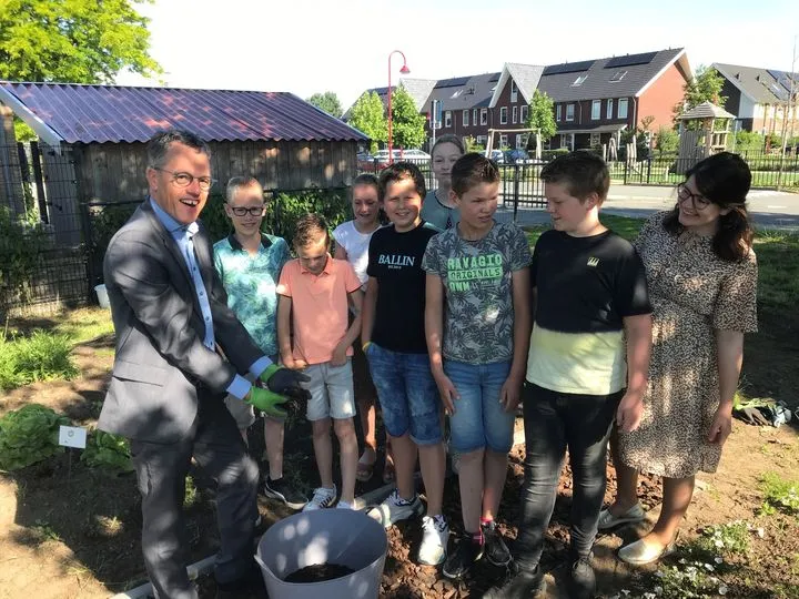 290985561 345021311150222 4593687254777245415 n