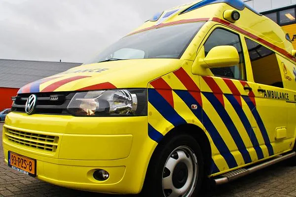 ambulance voorzijde links