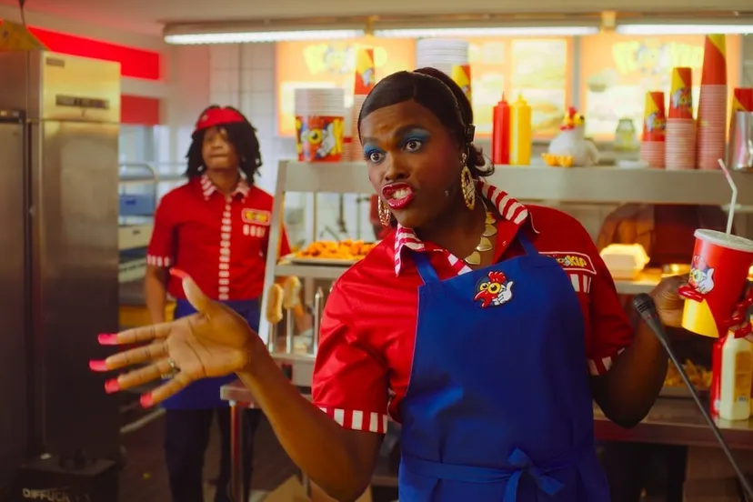 bon bini holland 3 st 1 jpg sd low copyright 2021 ww entertainment 1