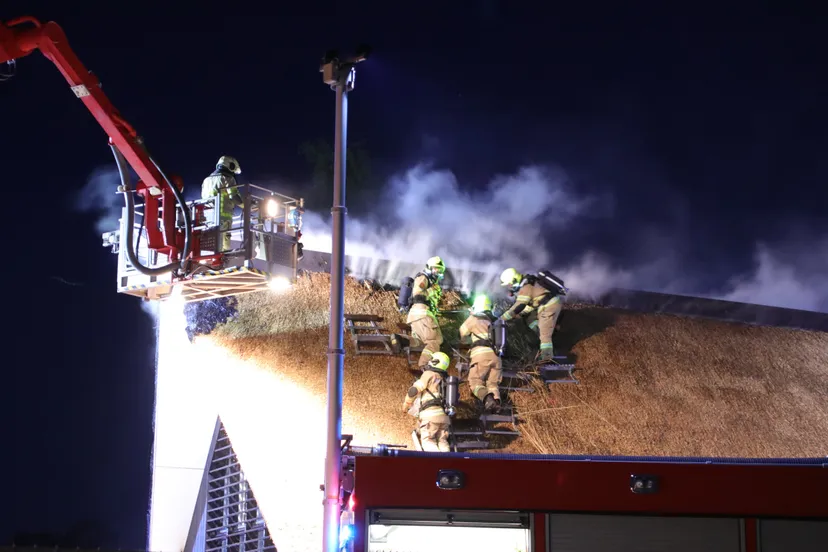 brand rietendak kootwijk