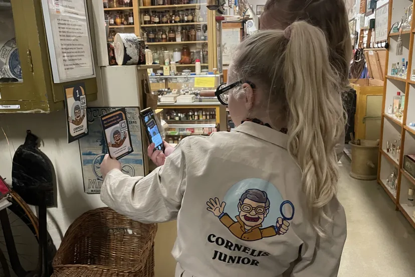 cornelis de verzamelaar spel ambachten museum