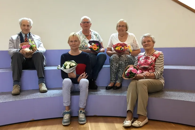 groep 1 met bloemetjebarneveld