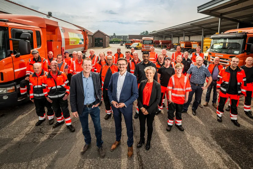 illustratie bij nieuwe bedrijfskleding bor