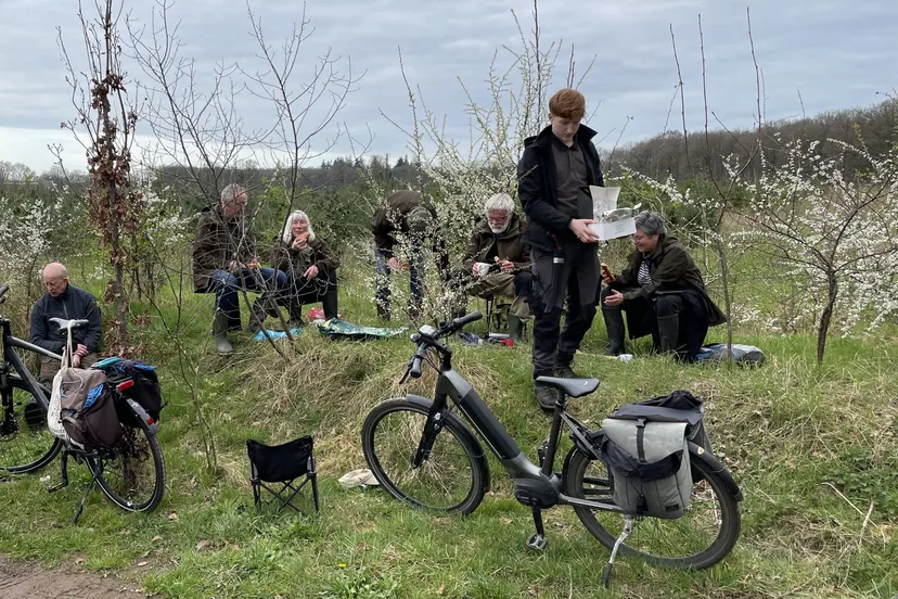 pauzemoment vrijwilligers landgoedwerkgroep appel