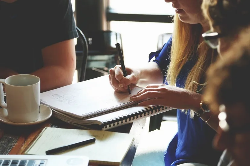 people woman coffee meeting 1