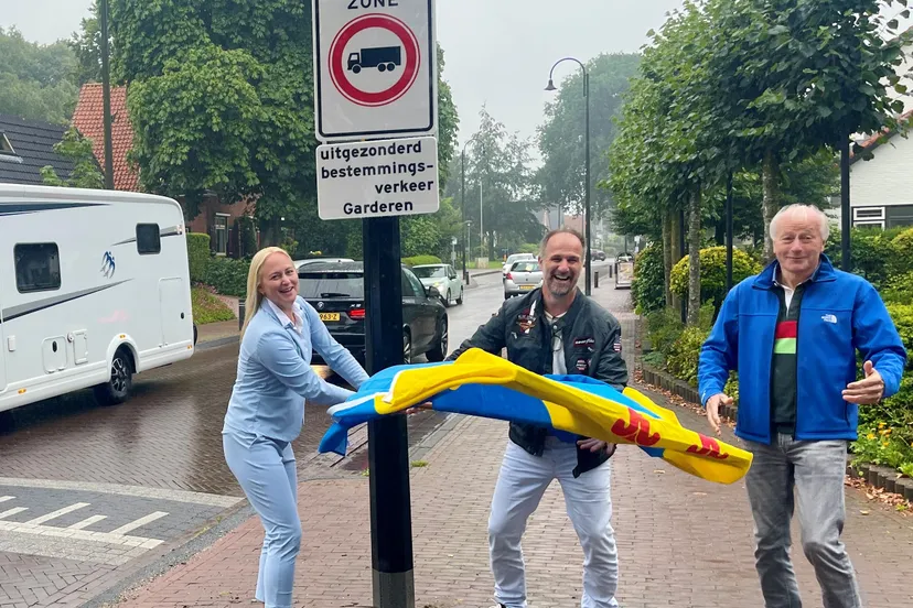 persbericht 23 043 vrachtwagenverbod garderen van kracht