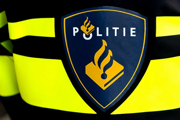 politie logo op jas1