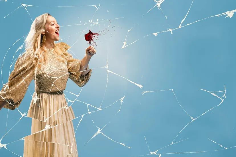 celine janssen liggend blanco medea huisman