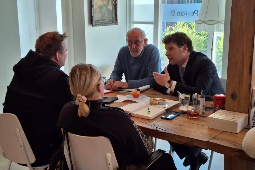 taalcafe burgemeester