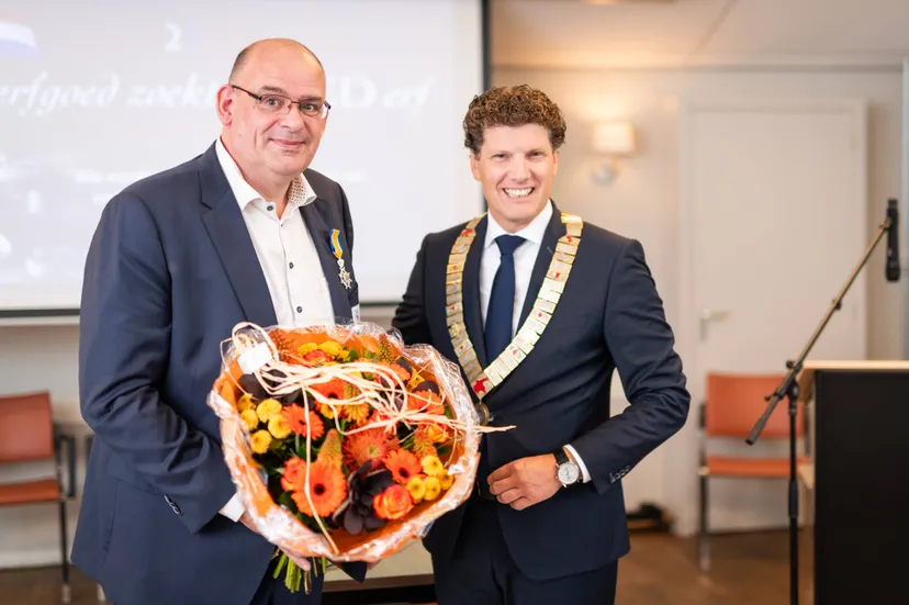 2025033-Gemeente Barneveld-Koninklijke onderscheiding-sRGB-WEB009