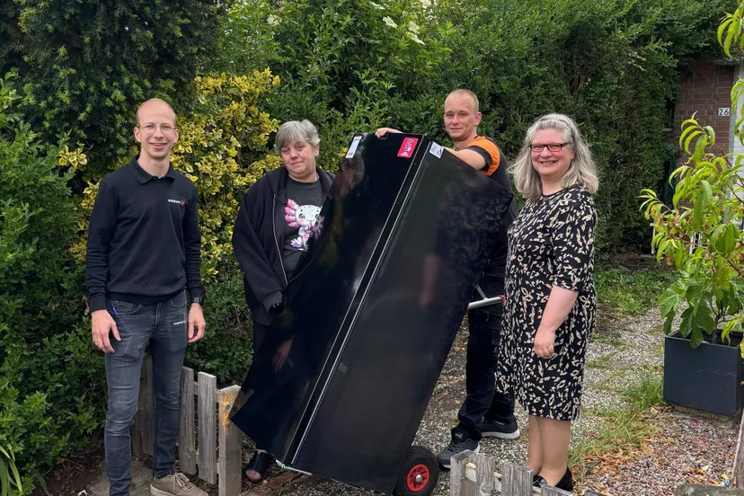 Persbericht 25-046 Witgoedactie_Levering vriezer 28-5