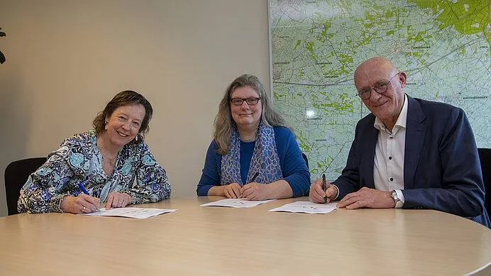 csm_Ondertekening_afspraken_0bd785dbc7