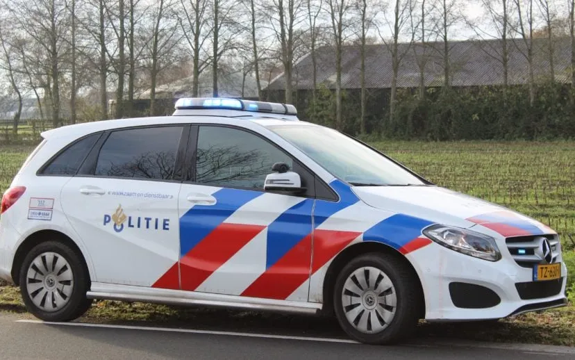 politie-lunteren-foto-chris-ouboter-915x518-1