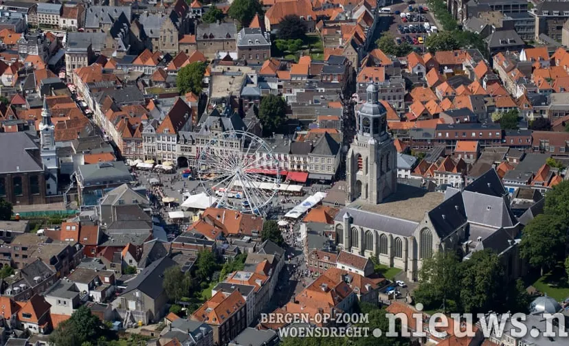 20090725 jkr boz binnenstad 001b 1