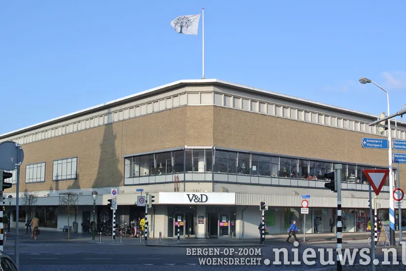20150206 jkr boz vend gebouw 001b