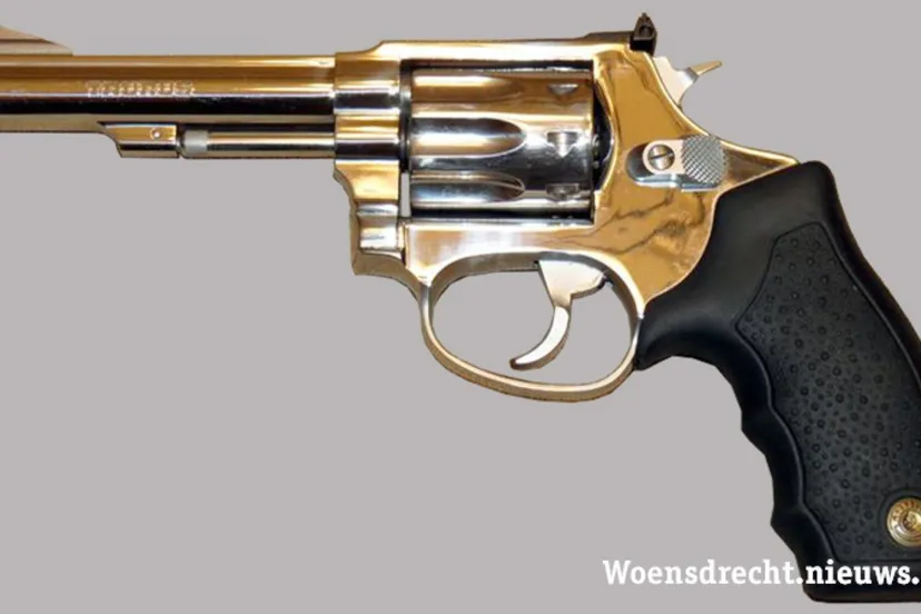 20170729 put revolver middel