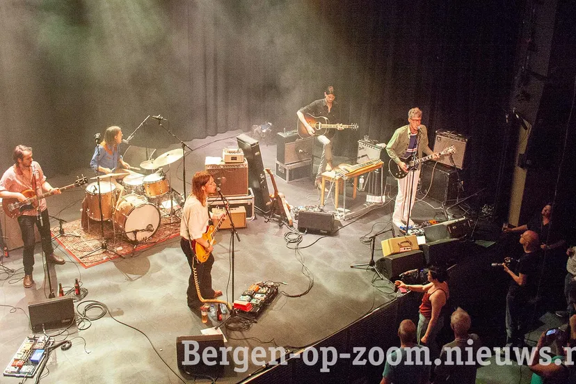 20190623 senaguitarnight gebouw t004