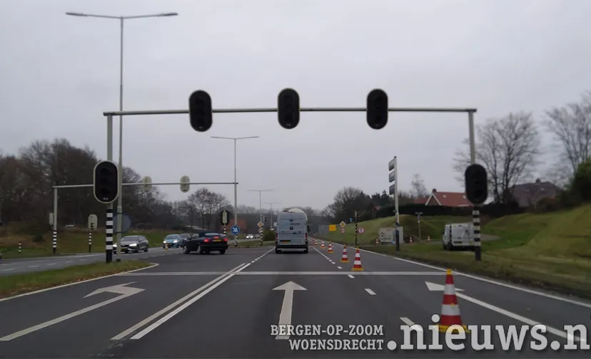 20211215 vin boz verkeerslichten randweg