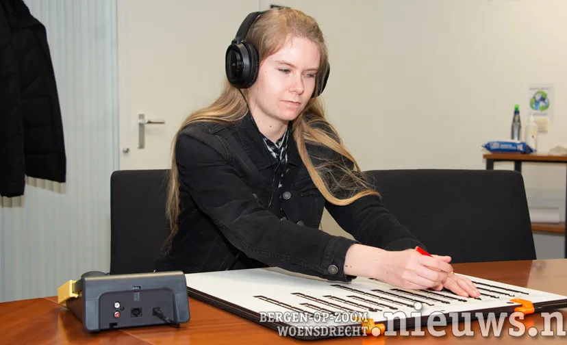 20220314 boz soundbox stemmal 000