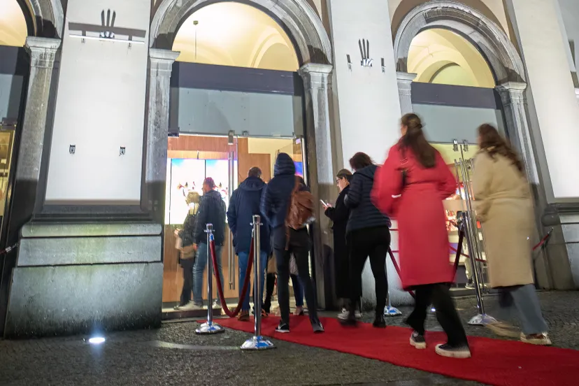 de maagd foto door corne de weert edited