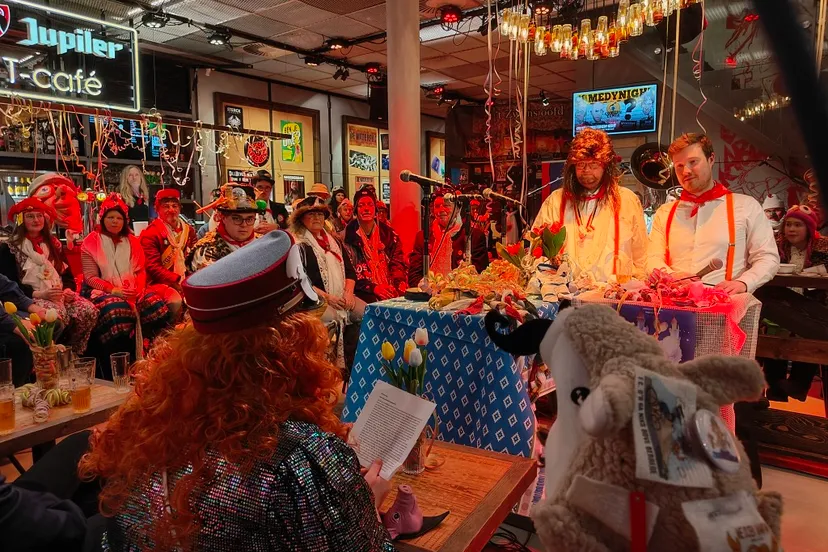 mottes ore van vastenavendpodcast naar talkshow 3 middel