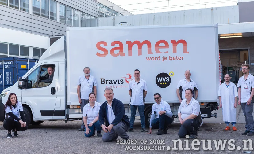 nieuwe stadsvrachtwagen maakt samenwerking bravis en wvs zichtbaar