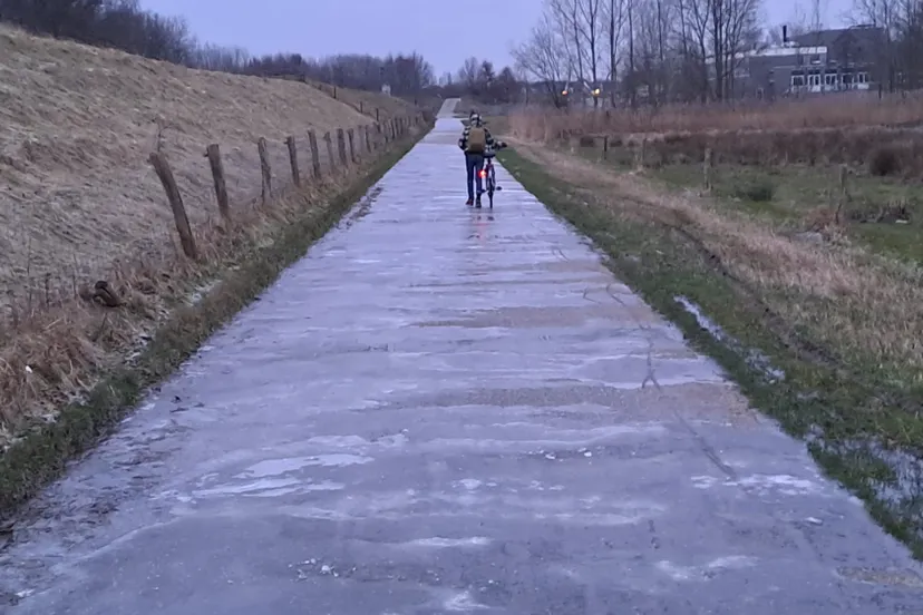 whatsapp image 2024 01 08 at 092405