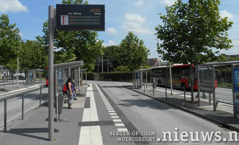 20140614 jkr boz busstation 001b