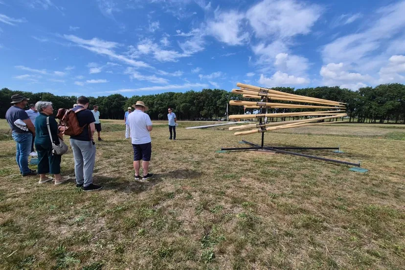Foto opening kunstwerk Inzicht - Uitzicht op Fort de Roovere, Halsteren (Groot)