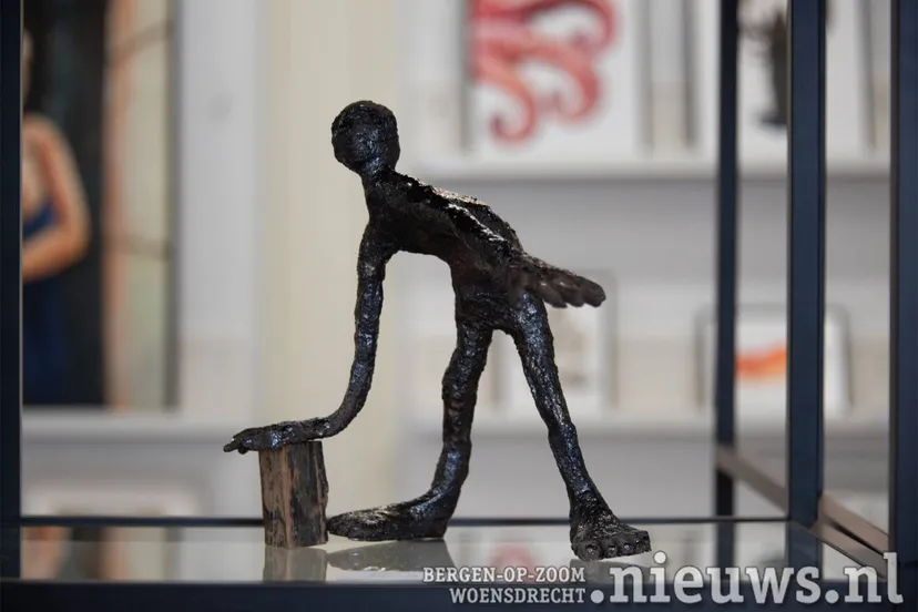 20260404_JKr_BoZ_Square_One_001