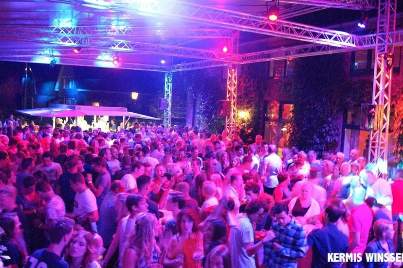 12140110 1481066458589667 2004527910969504745 o