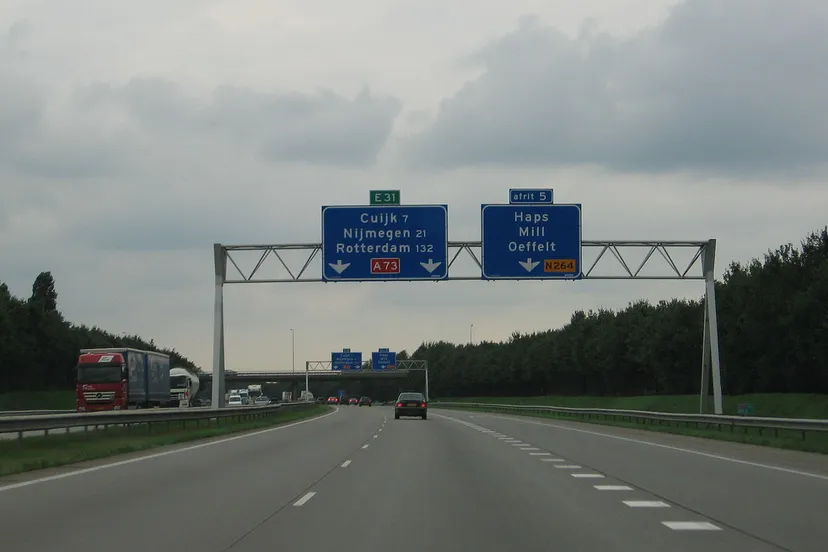 1280px a73 08 2006 146