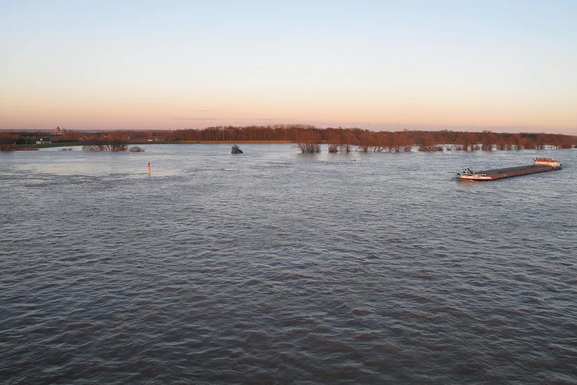 1280px bij herveld de waal foto3 2011 01 16 1637