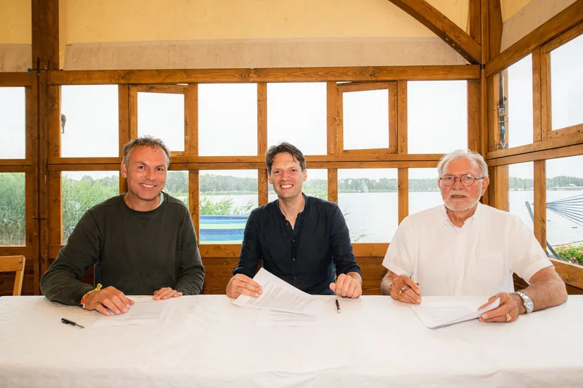 20230701 1147 dtrh maxkneefel 90851