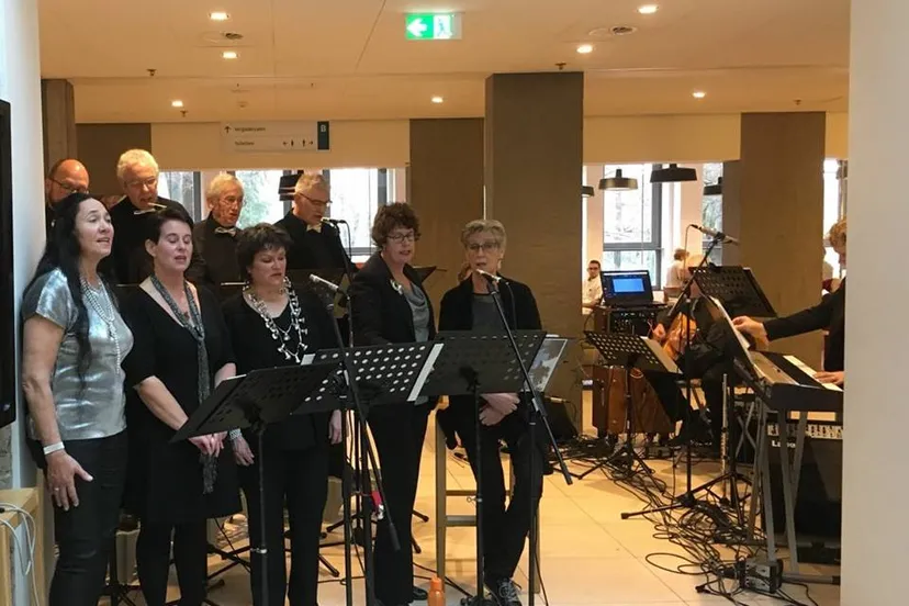 26815586 1539893116096609 3474894794254867537 n