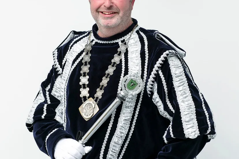 316253910 169336225727681 7191203983519111600 n