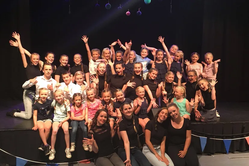 34906650 2446483768710549 5321104939441717248 o