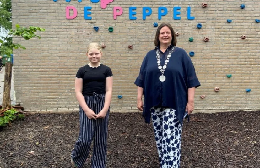 802dc431 d98a 40d2 8fec af78fd59bdd7