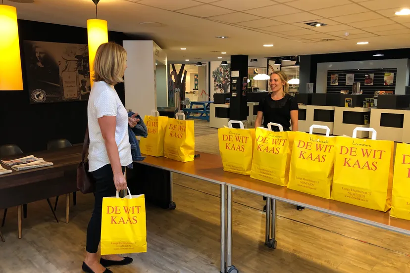 afhaalbieb in bibliotheek de marinburg