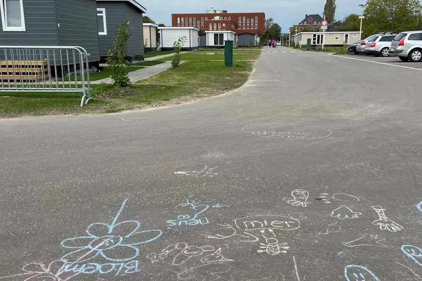 alle chalets noodopvang beuningen bewoond