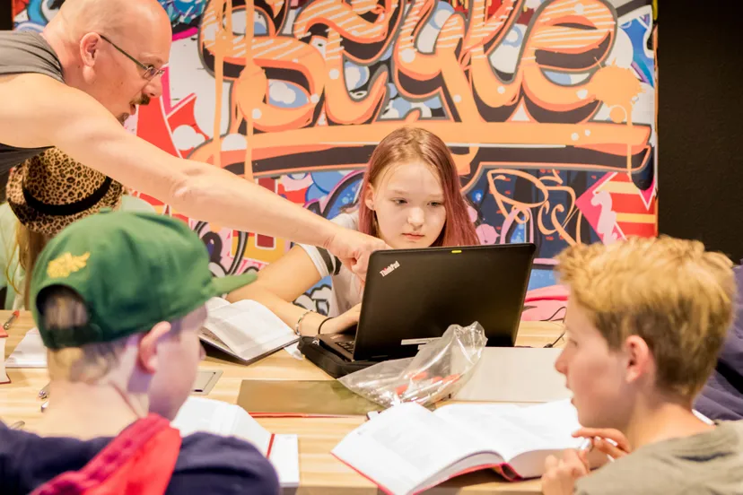 animeer een ambigram fotograaf marcel krijgsman