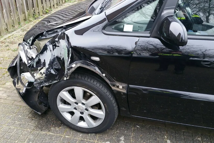 auto schade gereden koningstraat beuningen