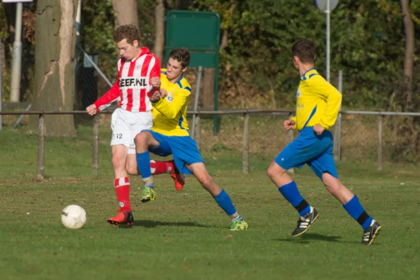 beuningse boys a2 te sterk voor uhc foto7