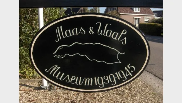 bf0sllbvjwfg3nz98um64u10p oorlogsmuseum